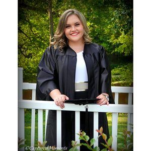 Meet your Posher, Abbey